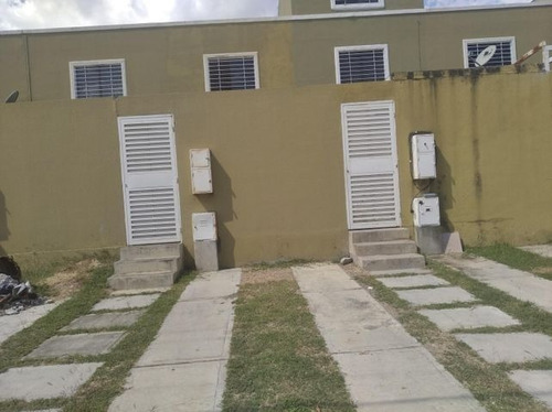 Imagen 14 de 30 de Casas En Venta Cabudare Cod Flex #23-9516 Daniela Linarez 04245390659