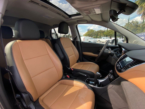 Imagen 3 de 15 de Chevrolet Trax 2020 1.8 Premier Piel At