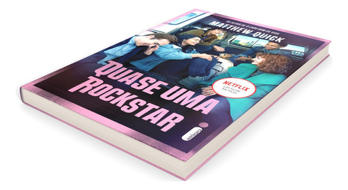 Quase uma Rockstar, de Quick, Matthew. Editorial Editora Intrínseca Ltda., capa mole em português, 2015