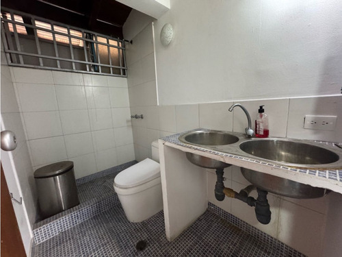 Se Vende Casa Comercial 297m2 Chuao 3134