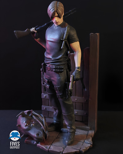Leon Resident Evil 4 Pintado A Mão Em Resina 1:12