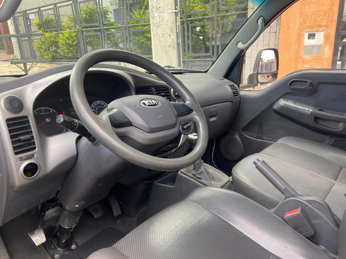 Kia Bongo 2.5 Std 4x2 Rs Turbo S/ Carroceria 2p