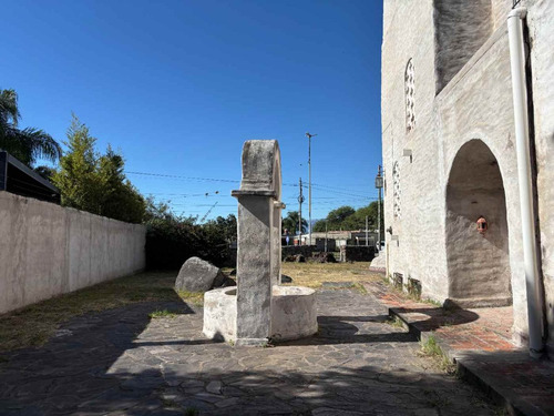 Se Vende Casona - Av. Ocampo, Zona Oeste, 7 Amb.