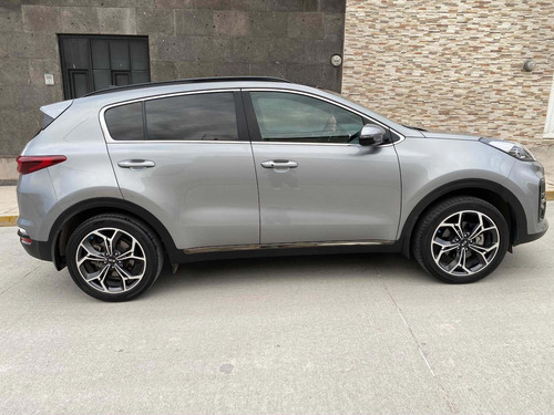 Imagen 11 de 15 de Kia Sportage 2019 2.4 Sxl At
