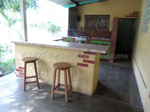 Imagen 16 de 30 de Casas En Venta El Manzano Barquisimeto 22-23834 /m
