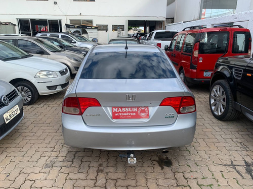 Imagem 4 de 13 de Honda Civic 1.8 Lxs 16v Flex 4p Manual