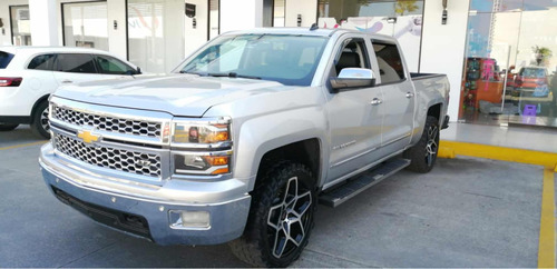 Chevrolet Silverado 5.3 V8 Doble Cabina