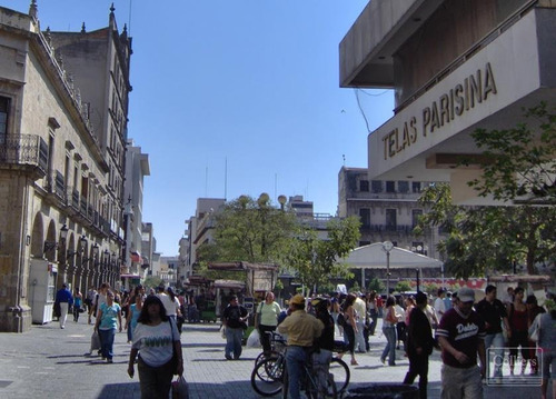Imagen 2 de 3 de Locales Comerciales En Renta Pedro Moreno - Guadalajara