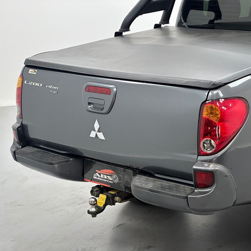 Mitsubishi L200 Triton 3.5 HPE 4X4 CD V6 24V FLEX 4P AUTOMÁTICO