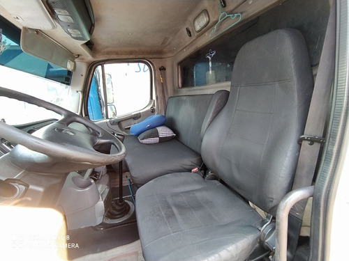 Imagen 14 de 15 de Camion Refrigerado
