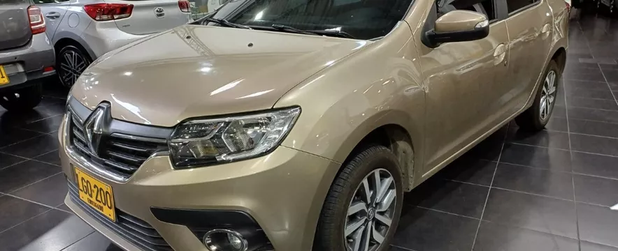 Renault Logan Intens Mecanico 4x2 Gasolina