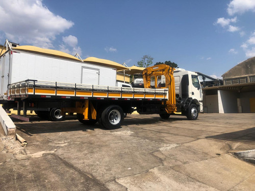 Caminhão Volvo Vm 220 2013 Munck Com Controle 15t