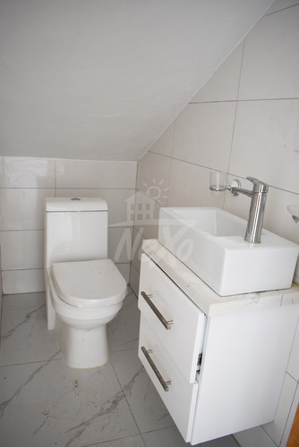 Venta Casa Moderna Con Piscina En Santiago (hfc-238)