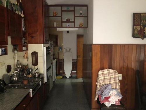 Imagen 17 de 30 de Casa En Venta De 3 Dormitorios Con Cochera En La Plata