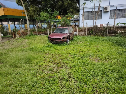 Imagem 1 de 3 de Terreno Plano Pronto Para Construir