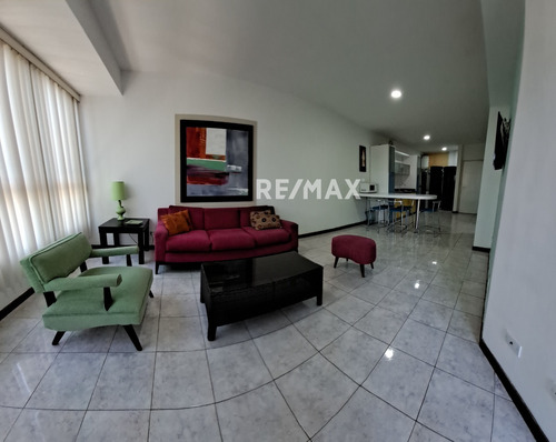 Imagen 4 de 14 de Apartamento En Maeneiro