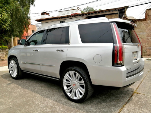 Imagen 3 de 14 de Cadillac Escalade Platinum 2015 Linea Nueva Factura Original