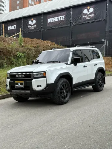 Land Cruiser Blindada First Edition 2025