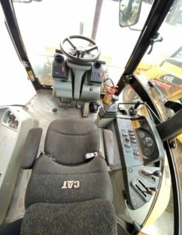 Imagem 5 de 5 de Caterpillar