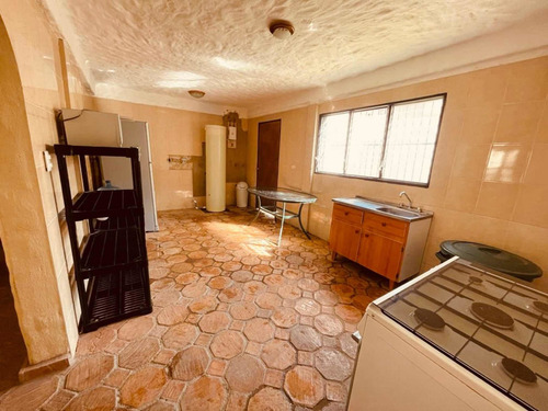 Imagen 10 de 14 de Oportunidad. Se Vende Hermoso Townhouse 212m2 Obra Blanca