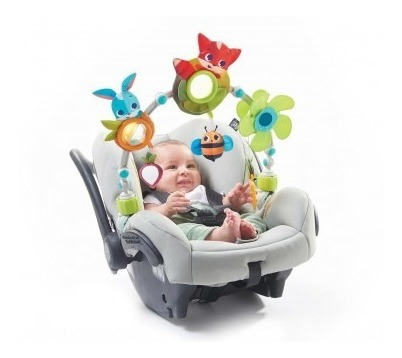Imagen 4 de 5 de Barra De Coche Entretenedora Tinylove Meadow Days Petit Baby