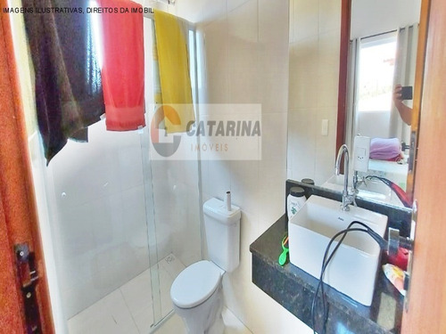 Imagem 6 de 14 de Belissima Chacara Dentro De Residencial