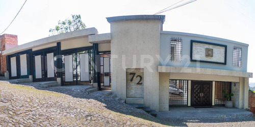 Casa En Venta En La Colonia Lomas De Santa Fe En La Alcaldía Álvaro Obregón