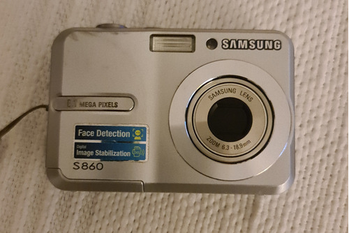 Camara Digital Samsung S 860  + Cargador