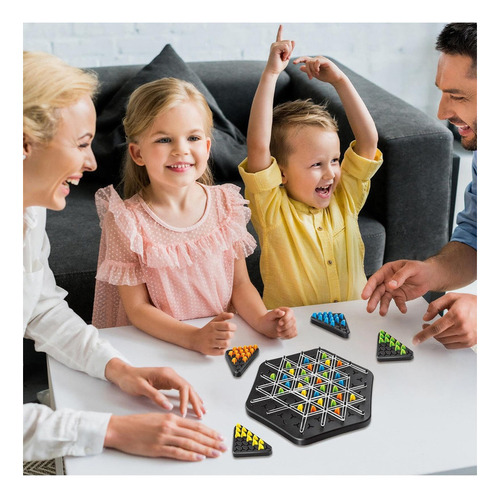 S Con Un Juego De Triggle Genérico, El Juego Triggle Rubber
