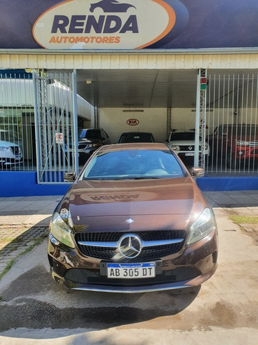 Imagen 2 de 10 de Mercedes-benz Clase A 1.6 A200 Urban 156cv 2017
