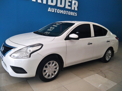 Nissan Versa 1.6 Sense Mt