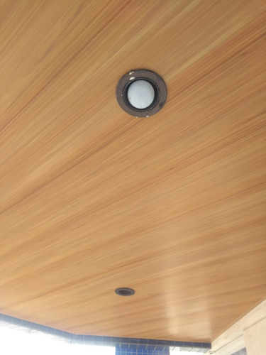 Forro De Pvc Liso Colorido Cor Madeira C/ 4,00m (0,80m²)