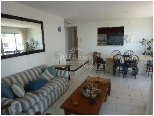 Apartamento En Brava, 3 Dormitorios *- Ref: 53