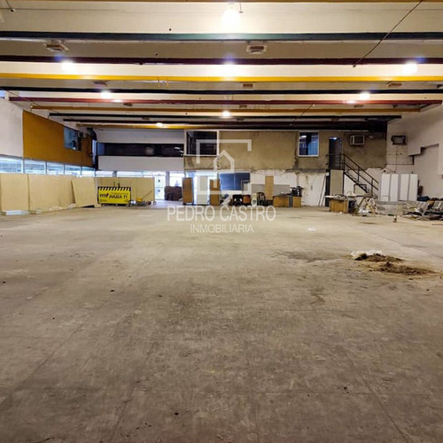 Imagen 11 de 13 de Tu Inmobiliaria Vende Gran Local Con Excelente Ubicación En El Centro Comercial Icabarú, San Félix #inversion #ideal #supermercado #comercio #crecimiento #guayana