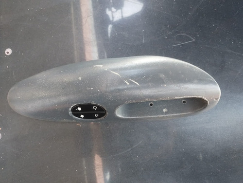 Moldura Botão Vidro Porta Esquerda Ford Courier 1998 A 2011 (Usado)