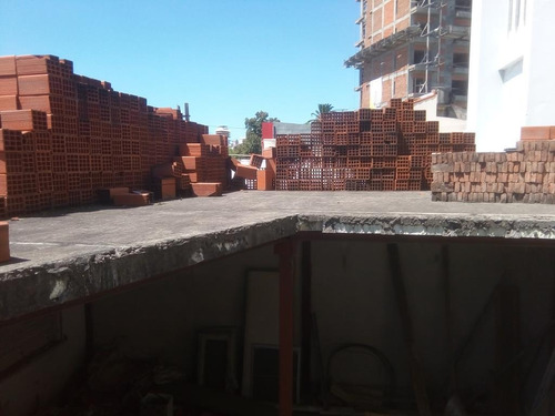 Imagen 6 de 7 de Local En Venta En Plaza Azcuenaga - La Plata