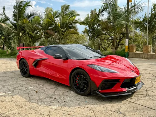 Chevrolet Corvette C8 2lt 2024