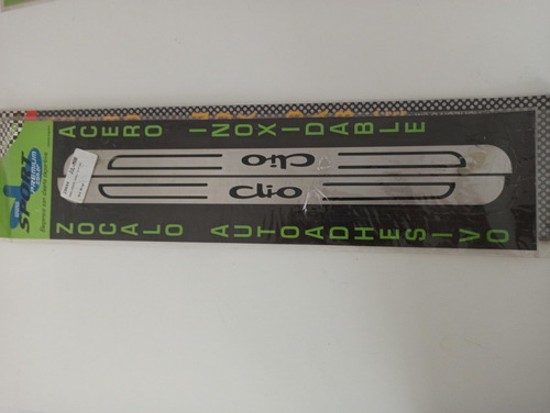 Imagen 1 de 1 de Accesorios Zocalos Inox Clio 49,5 X 3,5 Sport