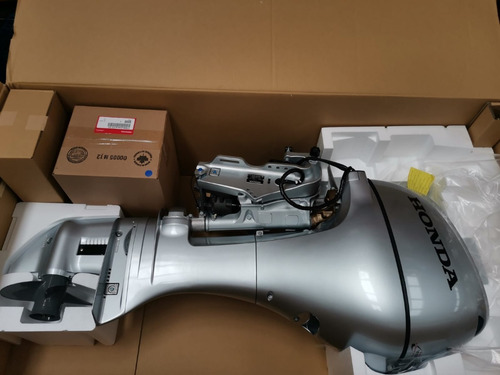 Motor Honda 20hp C/comandos Y Power Trim