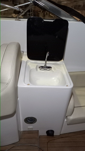 Imagen 6 de 12 de Crucero Klase A Hunter 32 Con Volvo Penta Diesel De 260hp