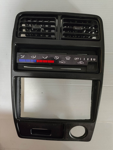 Bisel Central De Tablero Geo Tracker Suzuki Sidekick Negro (Usado)