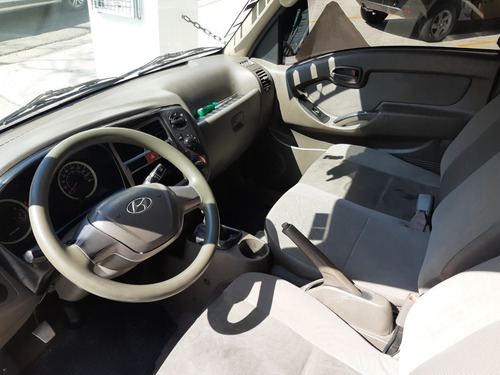 Imagem 22 de 24 de Hyundai Hr 2.5 Diesel