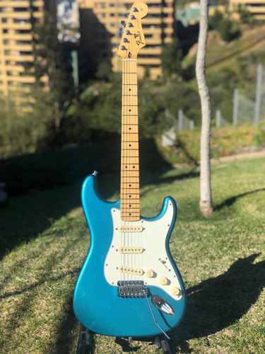 Fender Stratocaster Mim Con Varios Upgrades Y Hard Case (Usado)
