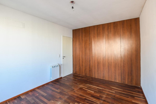 Imagen 18 de 29 de Departamento De 3 Dormitorios En Venta Con Quincho Pileta Y Cochera Centro