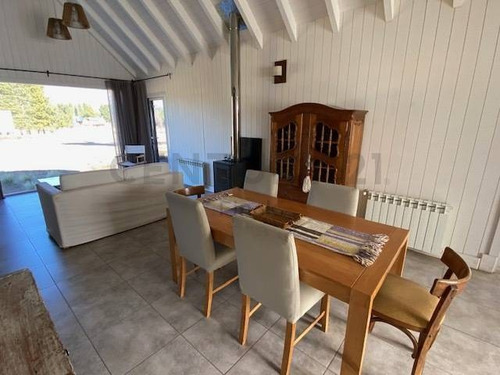 Imagen 7 de 21 de Oport Casa En Chapelco Golf 3 Dorm Super Canchera, Soleada Excel Vistas !!