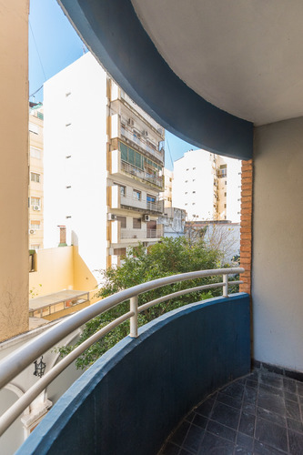 En Venta Monoambiente Con Balcón En Pleno Belgrano - Seg 24 Hs.