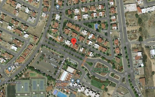 Hermosa Casa En Venta En Circuito Puerta Del Sol 1, El Pueblito, Querétaro, México. Cmr