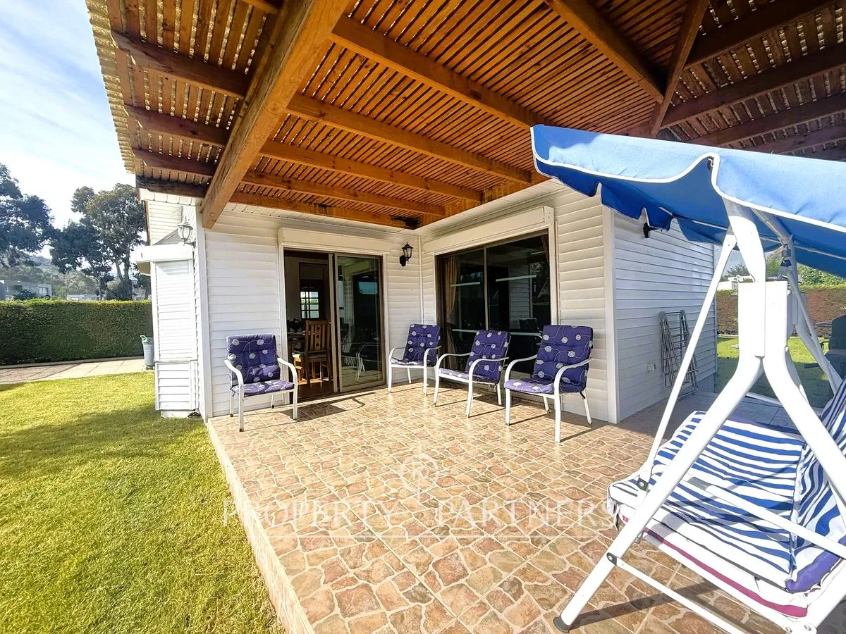 Imagen 5 de 26 de Oportunidad Única En Papudo: Casa Moderna, Condomi...