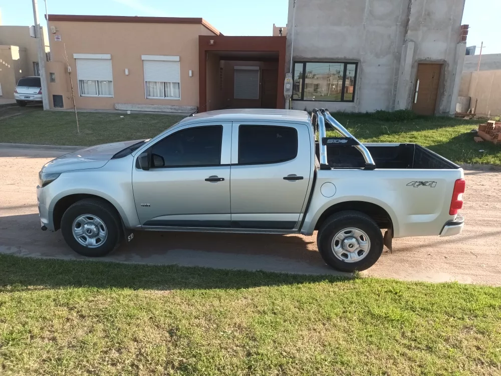 Chevrolet S10 2.8 Ls Cd Tdci 200cv