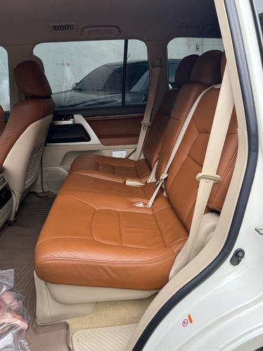 Toyota Land Cruiser Dubai 2018